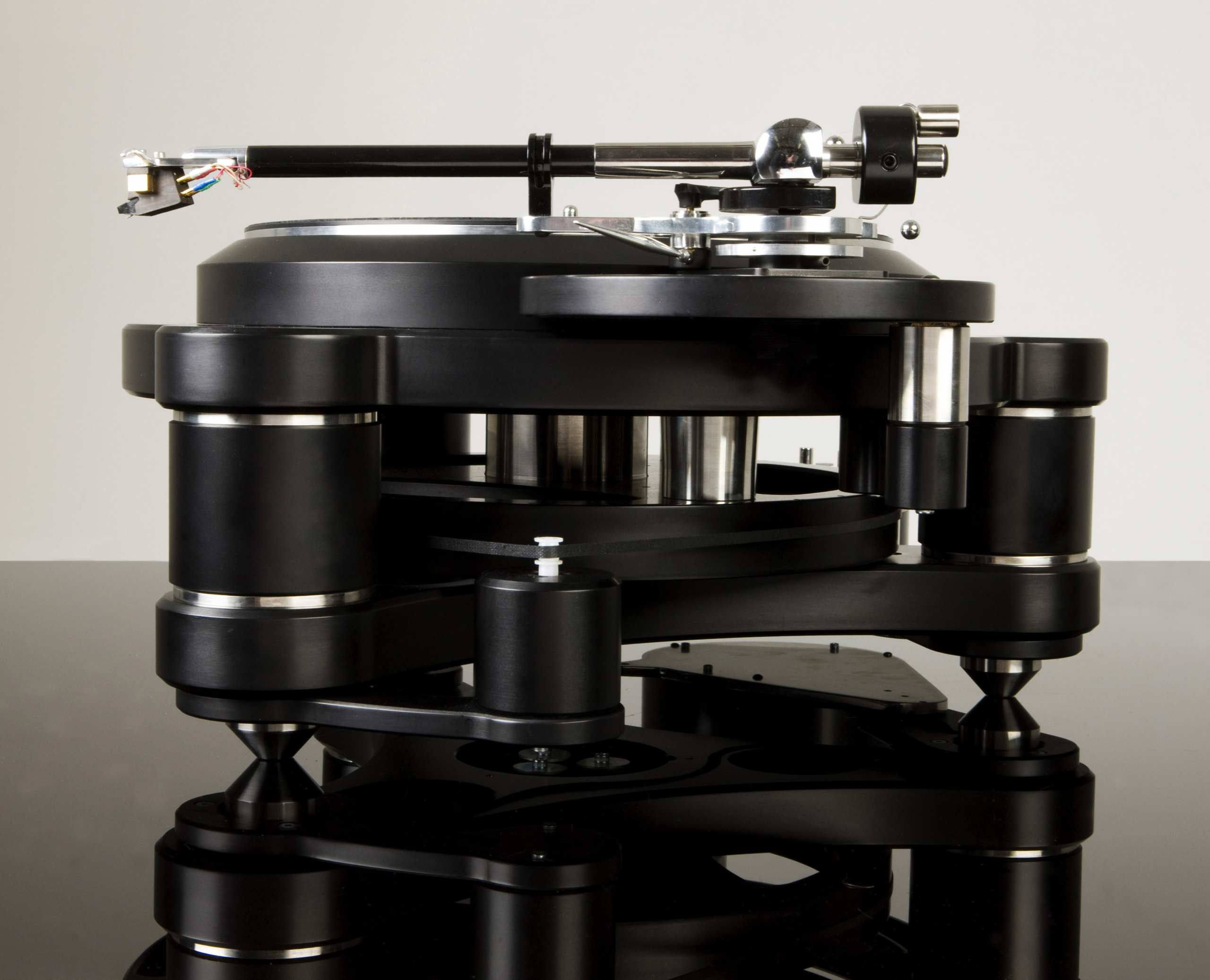 Ultimate turntable Voyager by Origin Live best Turtnable in the world