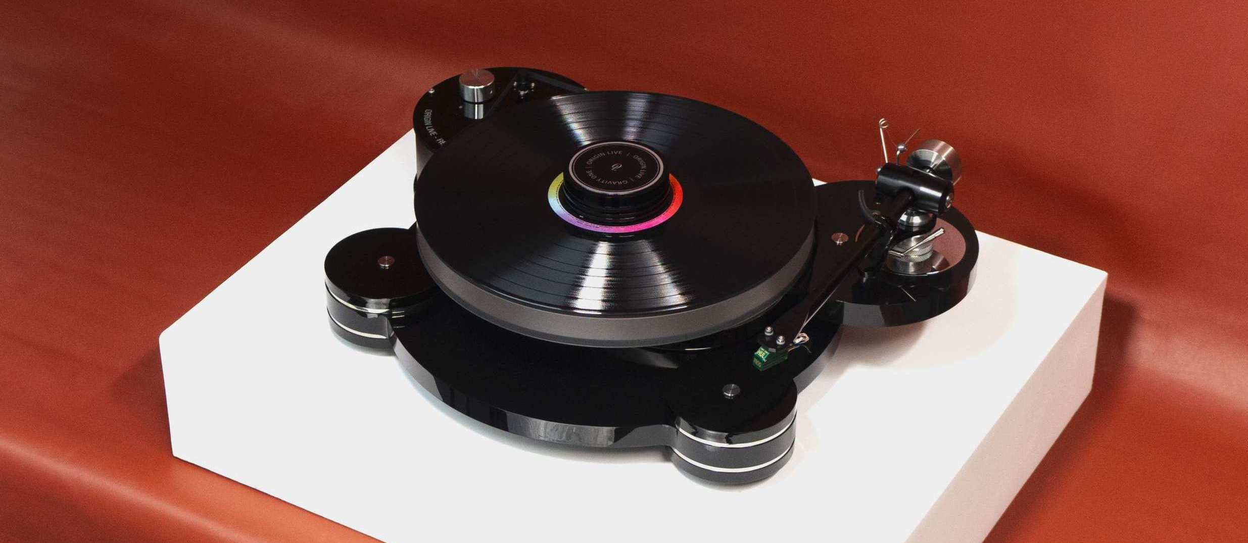 Origin Live Hi-Fi Resolution Turntable, a record player made for playing analogue vinyl audio music. mounted with an onyx tonearm