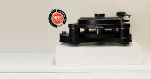 High End Hi Fi Origin Live Voyager Turntable for analaogue audio playback with Conqueror tonearm